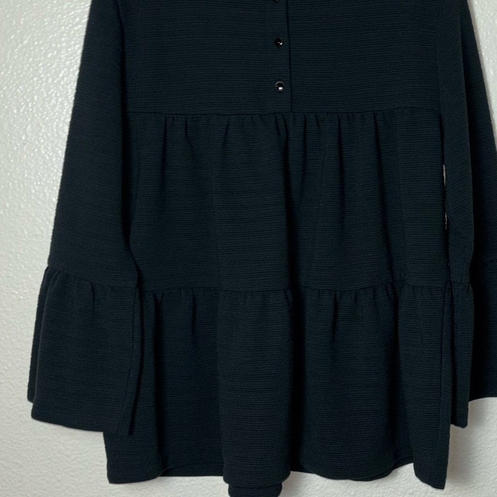 J.Crew Button-Back Tiered Bell-Sleeve Top Woman's Size Medium - Picture 12 of 16